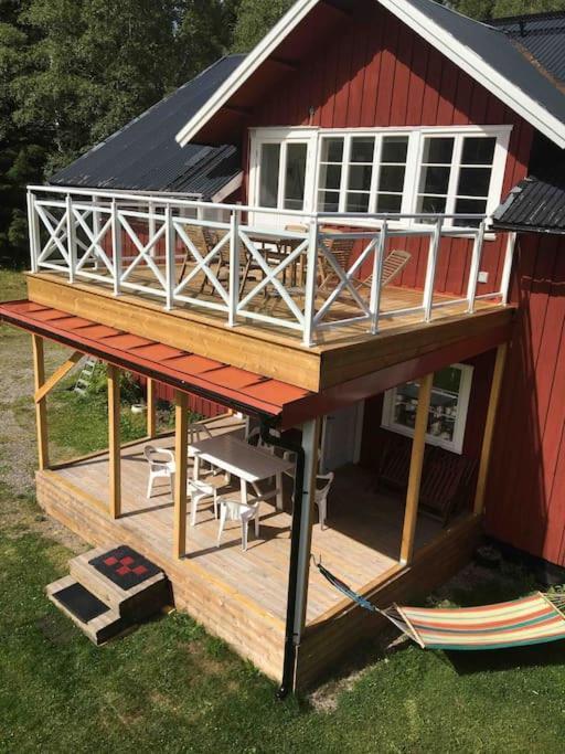Villa Historic Lakeside Villa, Up To 20 Guests - Ski, Boat Sunnansjo (Ludvika)