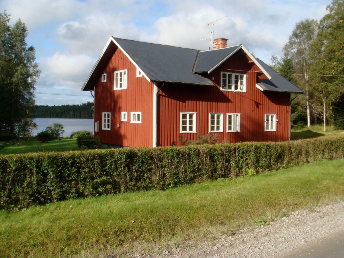Historic Lakeside Villa, Up To 20 Guests - Ski, Boat *